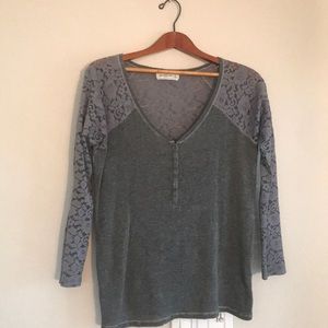 Lace Abercrombie shirt
